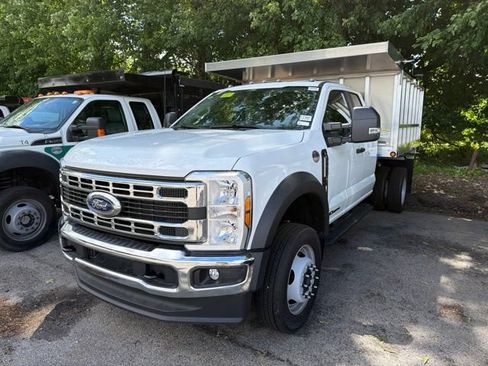 New 2026 Ford F550 4x4 Supercab Super Duty image 2