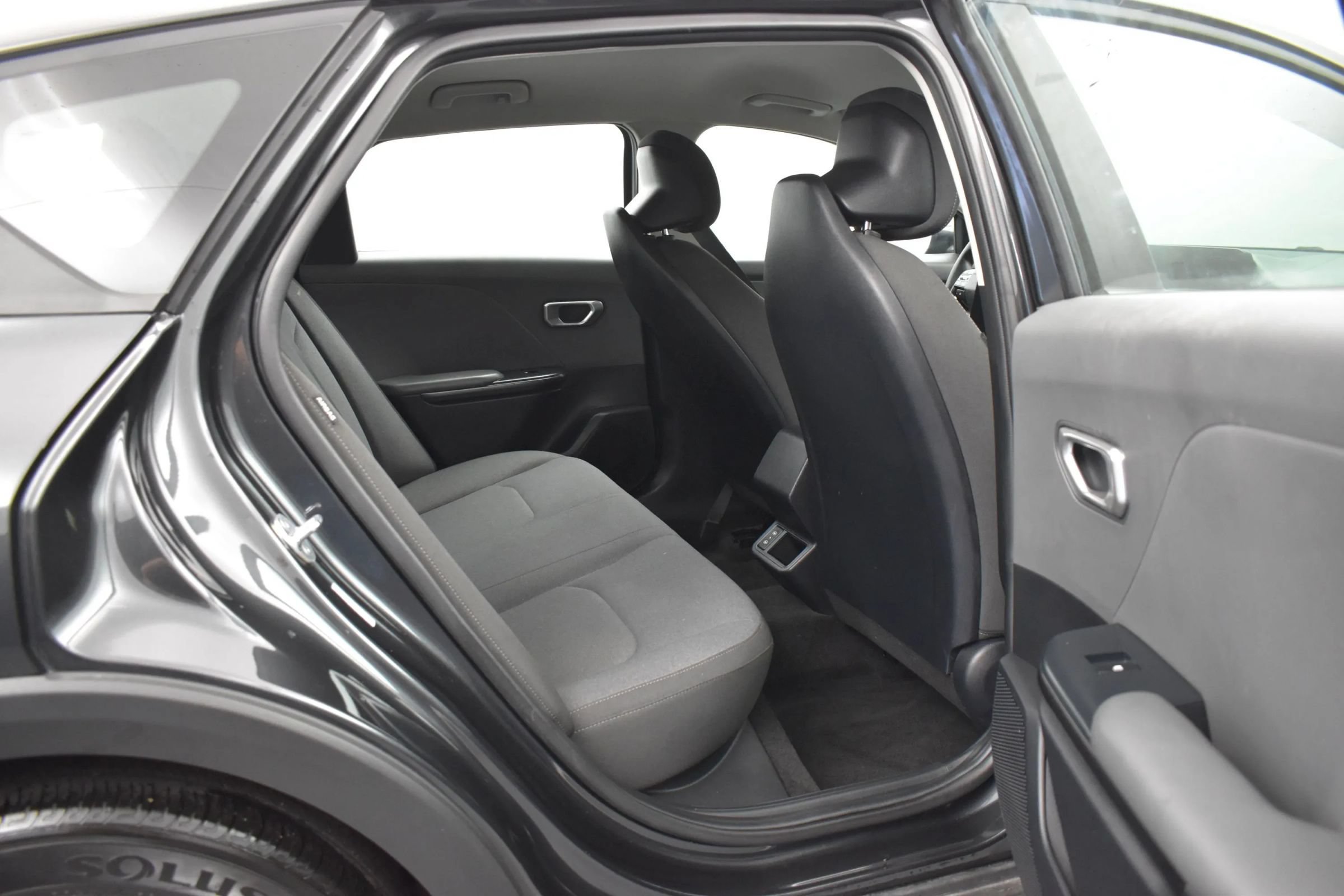 Used 2025 Kia K4 FWD image 17
