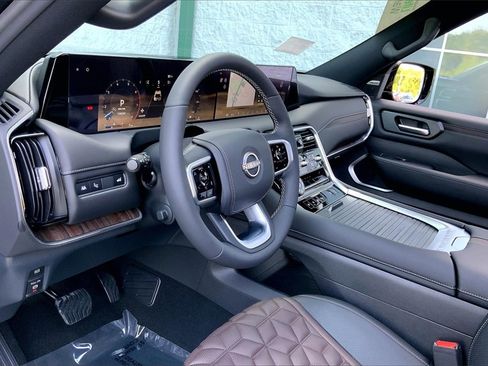 New 2026 Nissan Armada Platinum Reserve image 7