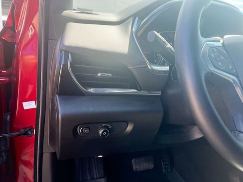 Used 2023 Chevrolet Traverse RS w/ LPO, Floor Liner Package image 10