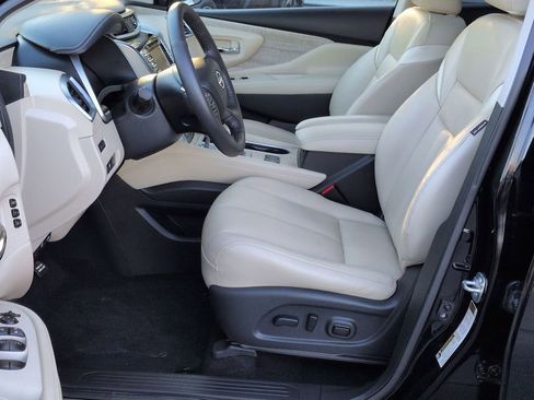 Used 2024 Nissan Murano SL image 16
