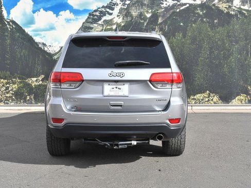 Used 2018 Jeep Grand Cherokee Limited image 10