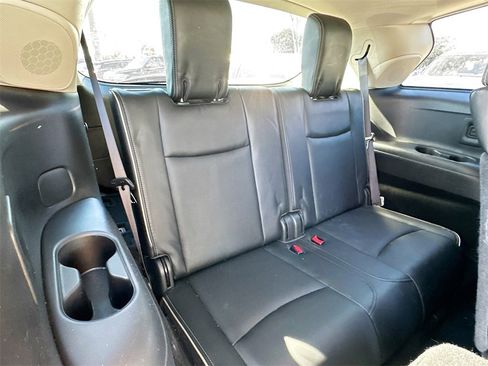 Used 2018 INFINITI QX60 FWD w/ Premium Plus Package image 30