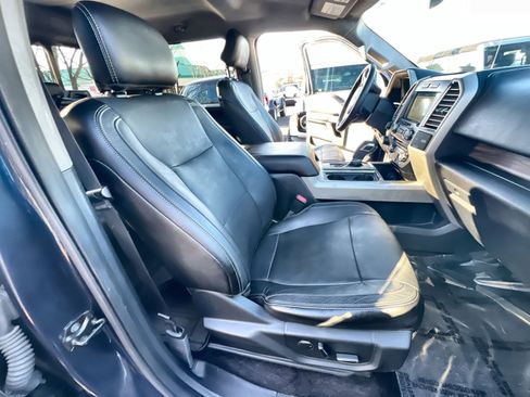 Used 2016 Ford F150 Lariat image 27