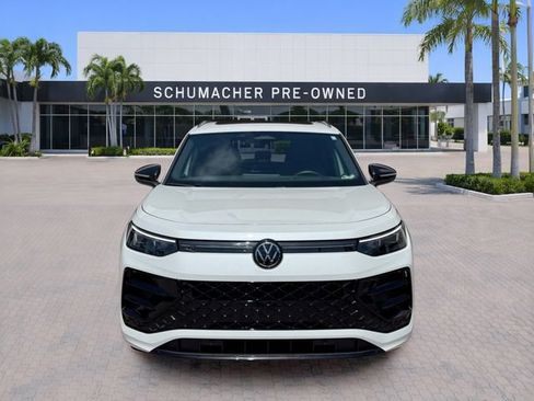 Certified 2026 Volkswagen Tiguan SE R-Line FWD image 2