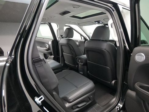 Certified 2026 Hyundai Palisade Limited AWD/4WD image 36
