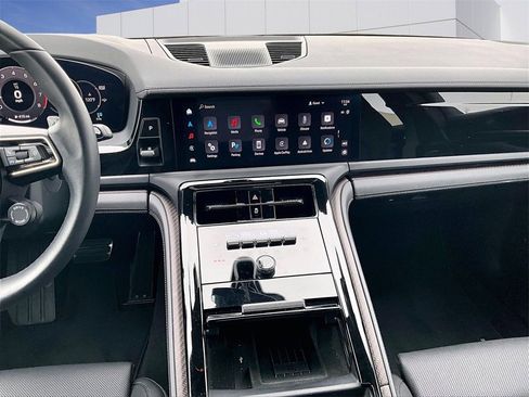 Used 2025 Porsche Panamera 4 image 16