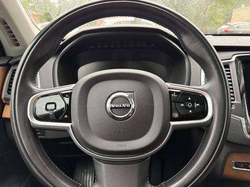Used 2021 Volvo XC90 T8 Inscription Expression w/ Climate Package AWD/4WD image 13