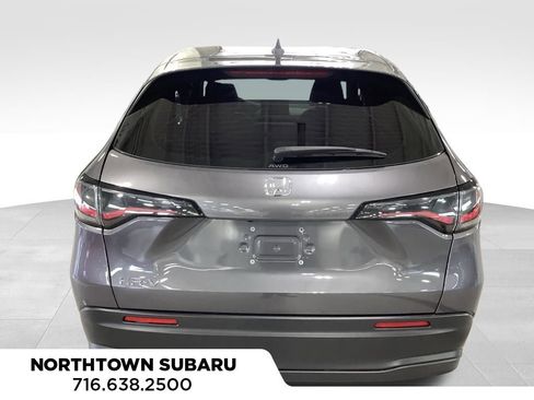 Used 2023 Honda HR-V LX image 10