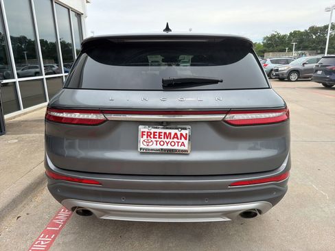 Used 2022 Lincoln Corsair FWD w/ Equipment Group 101A image 8