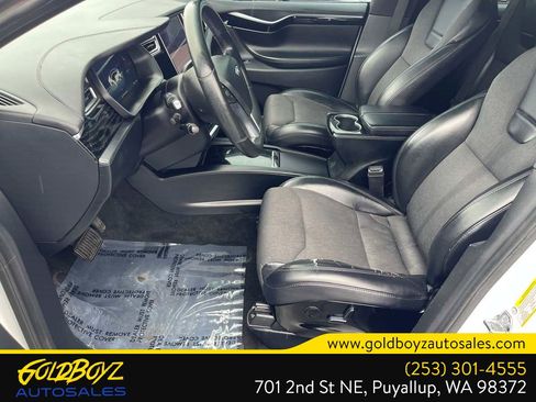 Used 2017 Tesla Model X 75D image 13