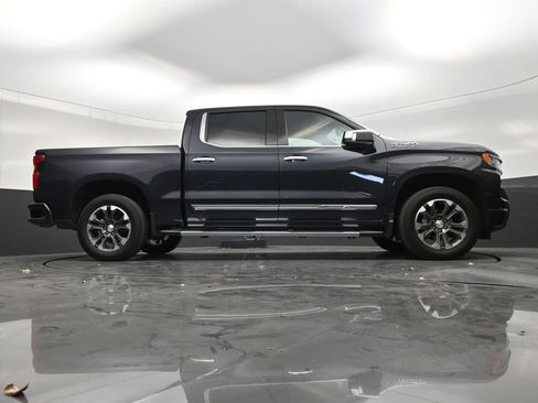 Used 2024 Chevrolet Silverado 1500 High Country w/ Technology Package RWD image 25