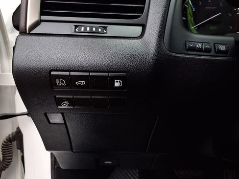 Used 2017 Lexus RX 450h AWD w/ Cold Weather Package image 13