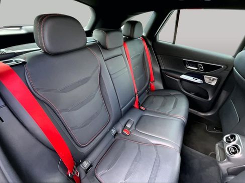 Used 2024 Mercedes-Benz GLC 43 AMG 4MATIC image 20