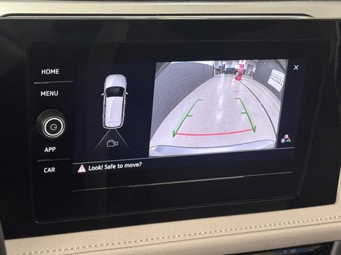 New 2025 Volkswagen Taos S image 15