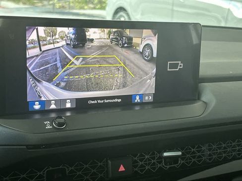 Used 2024 Honda Accord Sport image 19