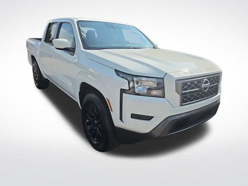 Used 2023 Nissan Frontier SV w/ Technology Package RWD image 7