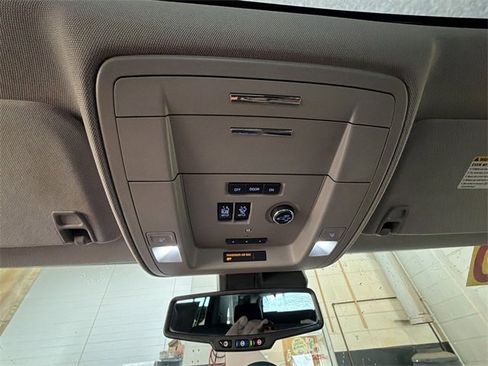 Certified 2020 GMC Yukon Denali w/ Denali Premium Package image 22