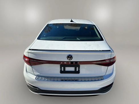 Used 2025 Volkswagen Jetta S image 6