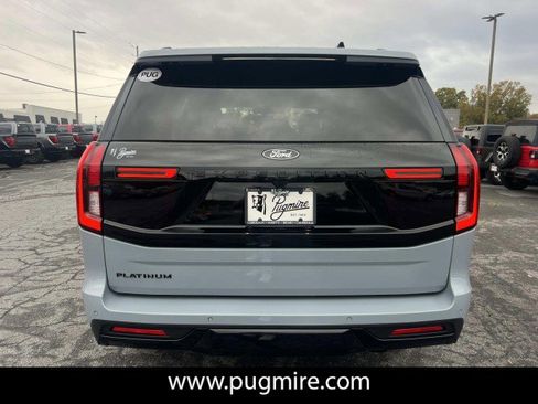 New 2025 Ford Expedition Platinum w/ Stealth Performance Package image 6