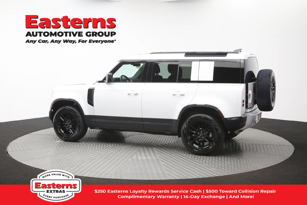 Used 2025 Land Rover Defender 110 S AWD/4WD image 59