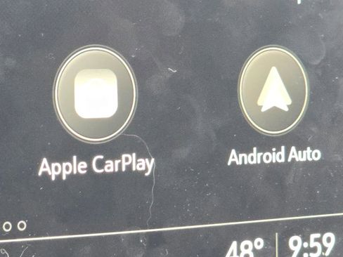 Used 2021 GMC Yukon XL SLT w/ Rear Media and Nav Package image 5