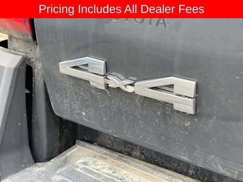 Used 2024 Toyota Tacoma SR AWD/4WD image 11