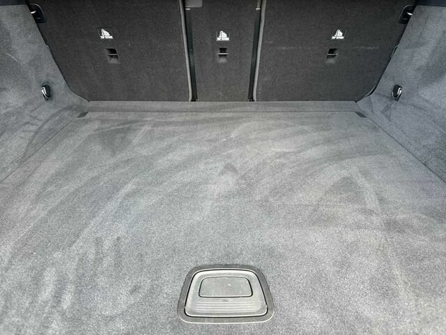 Certified 2025 Mercedes-Benz EQE 350+ 4MATIC SUV w/ AMG Line Exterior Package image 17