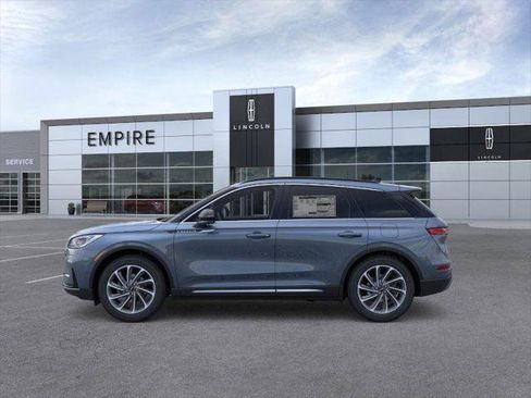 New 2025 Lincoln Corsair AWD w/ Equipment Group 101A image 3