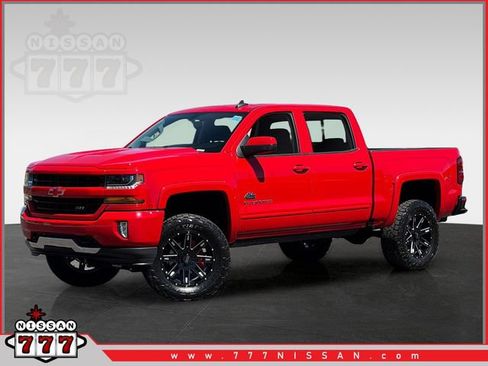 Used 2018 Chevrolet Silverado 1500 LT w/ All Star Edition AWD/4WD image 1
