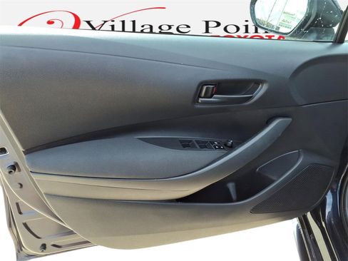 Used 2024 Toyota Corolla LE image 12