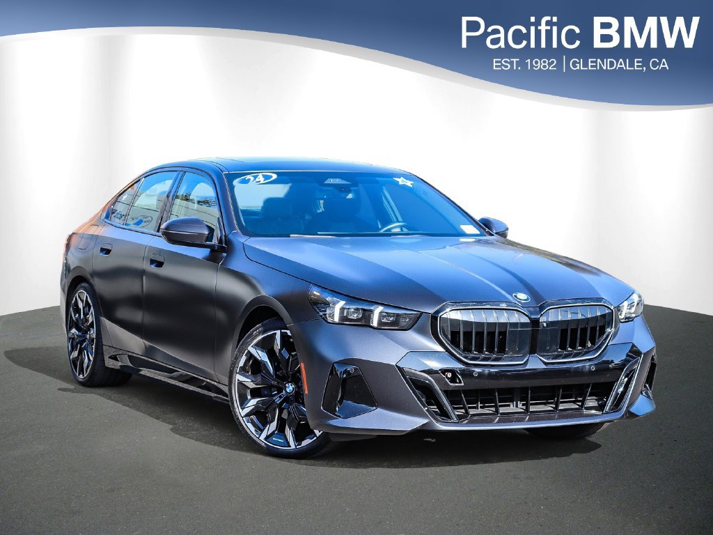Certified 2024 BMW 530i w/ M Sport Package RWD image 1