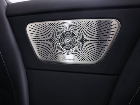 Used 2023 Mercedes-Benz SL 55 AMG 4MATIC image 56