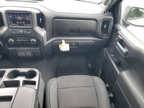 Used 2022 Chevrolet Silverado 1500 Custom w/ Safety Confidence Package AWD/4WD image 16