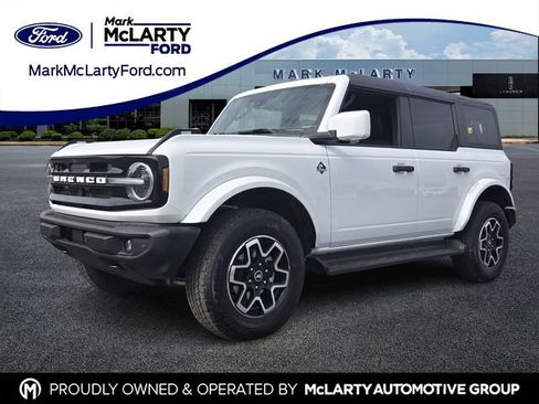 New 2026 Ford Bronco Outer Banks image 1