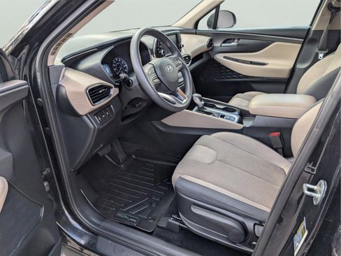 Used 2020 Hyundai Santa Fe SE image 30