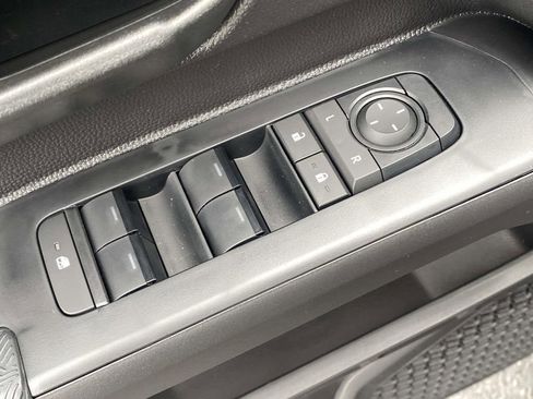 New 2026 Toyota Tacoma SR5 image 22