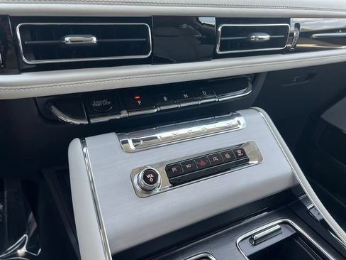 New 2026 Lincoln Aviator Reserve AWD/4WD image 29