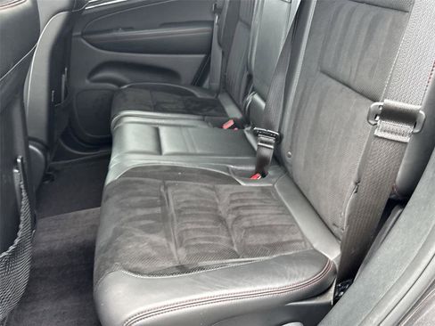 Used 2018 Jeep Grand Cherokee Trailhawk AWD/4WD image 16
