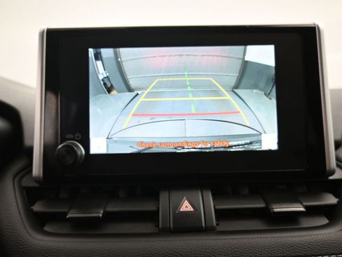 Used 2025 Toyota RAV4 XLE w/ Weather Package image 17