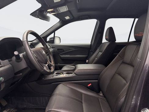 Used 2024 Honda Ridgeline TrailSport image 9