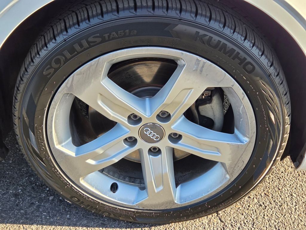 Used 2017 Audi A3 2.0T Premium FWD image 9