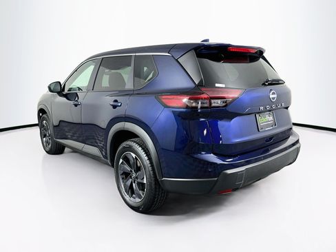 Used 2025 Nissan Rogue SV FWD image 5