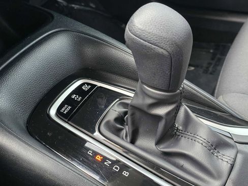 Used 2025 Toyota Corolla LE image 34