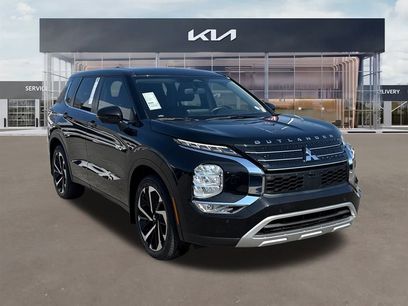 Used 2023 Mitsubishi Outlander SE