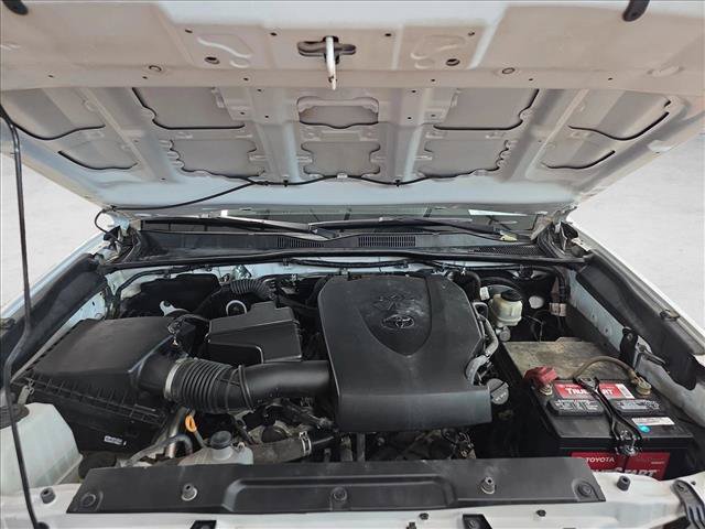 Used 2022 Toyota Tacoma SR5 RWD image 21