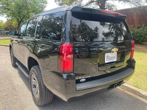 Used 2019 Chevrolet Tahoe LS RWD image 3