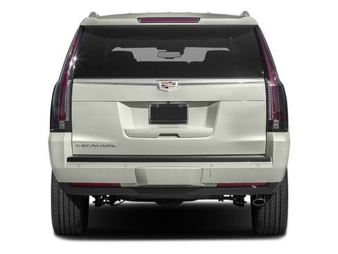 Used 2017 Cadillac Escalade ESV Platinum AWD/4WD image 28