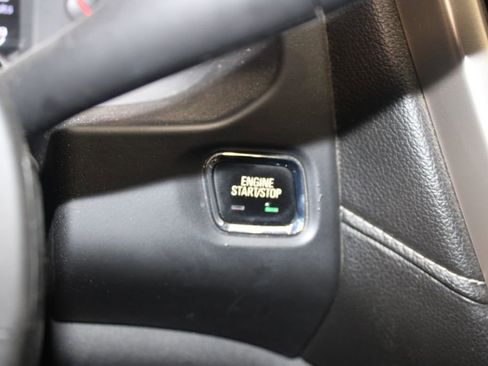 Used 2017 GMC Acadia Denali image 32