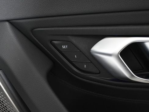 Certified 2024 BMW Z4 sDrive30i w/ Premium Package image 40